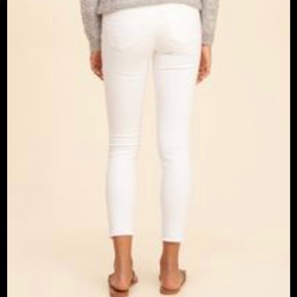 💝 NWOT HOLLISTER SKINNY CROPS - Picture 3 of 4